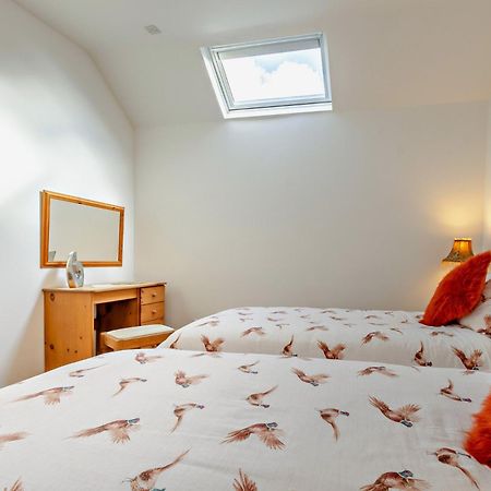 2 Bed In Filey 79280 Villa Wold Newton  Dış mekan fotoğraf